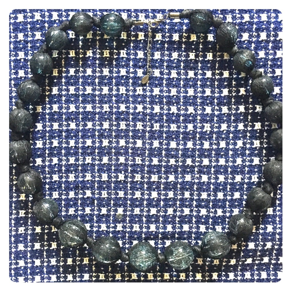 Express necklace